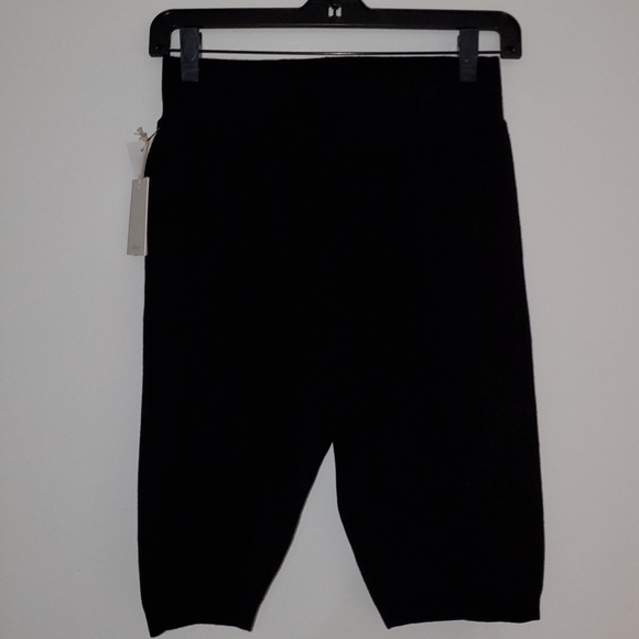 Aritzia Wilfred Mackenzie Short 9" - Picture 8 of 8